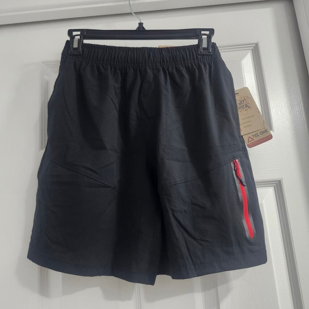 ❤️NWT❤️ Men's Performance Athletic Shorts - Black with Red Accent